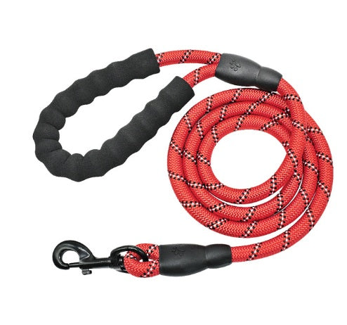 Walk with Confidence! Reflective Dog Leash for Secure, Comfortable Walks - Pet Paws