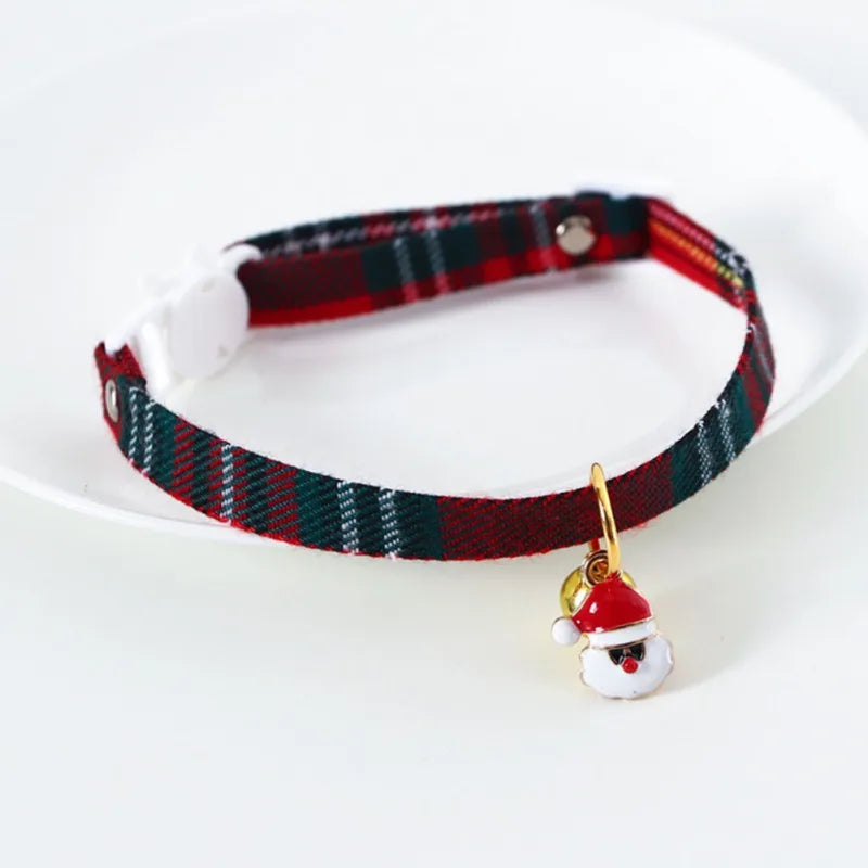 🎄 Festive Christmas Cat Collar – Big Bowknot Charm with Adjustable Fit & Bell! 🎅 - Pet Paws