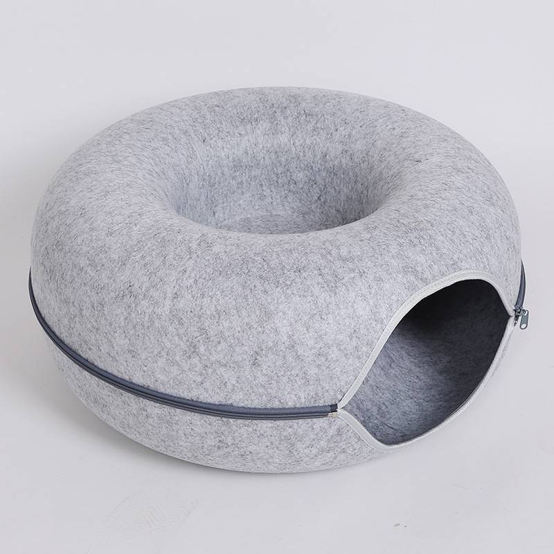 Cozy Up Your Cat with Our Four Seasons Round Felt Pet Nest! - Pet Paws